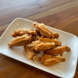 ปีกไก่ทอดเกลือ