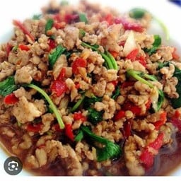 ครัวกระเพราแซ่บแสบปากเอื้ออาทร2ซ.8