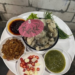 หอยนางรมทรงเครื่อง