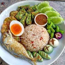 น้ำพริก-ปลาทูทอด