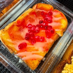 ปังปิ้ง เนยนม+เยลลี่แดง