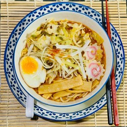 ราเม็งคาระมิโซะ(เผ็ด)ไข่ดองโชยุ(KaraMisoAjitsukeTamagoRamen)