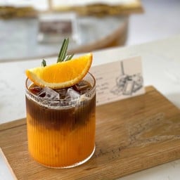 L' ALBA (ORANGE AMERICANO)