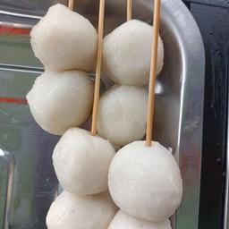 ลูกชิ้นปลา