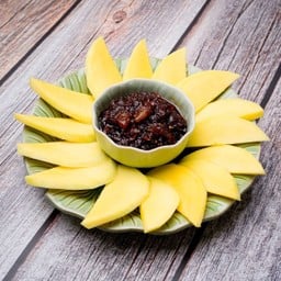 มะม่วงน้ำปลาหวาน