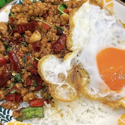 ข้าวกระเพราหมูสับ+ไข่ดาว