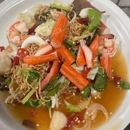 ยำมาม่าทะเล