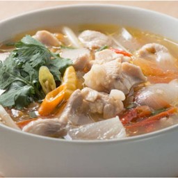 ต้มแซ่บไก่