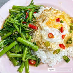 ผัดผักบุ้ง+ไข่ดาว