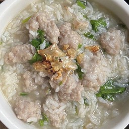 ข้าวต้มหมูสับ