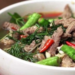 แกงอ่อมเนื้อน่องลาย