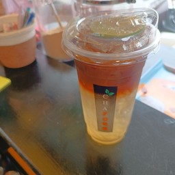 แบล็คคอฟฟี่น้ำผึ้งมะนาว