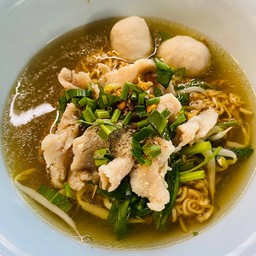 ก๋วยเตี๋ยวหมู