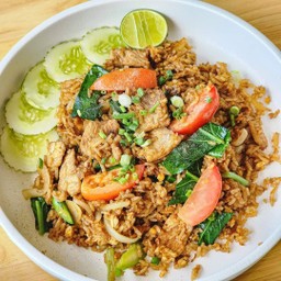 ข้าวผัดรถไฟ