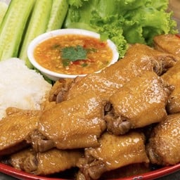 ปีกไก่ต้มน้ำปลา+ข้าวสวย 1 set