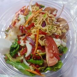 ยำมาม่าทะเล