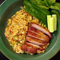 ข้าวเหนียวผัดแจ่วคอหมูย่าง