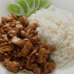 ข้าวไก่กระเทียม