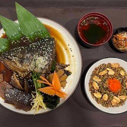 เซตข้าวหัวปลาต้มซีอิ้ว