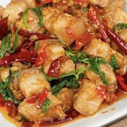 ข้าวกระเพราหมูสามชั้นสูตรเด็ด