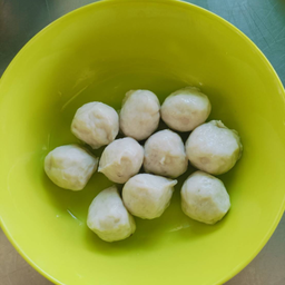 ลูกชิ้นกลม10ลูก