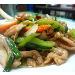 หมูผัดพริกไทยดำ