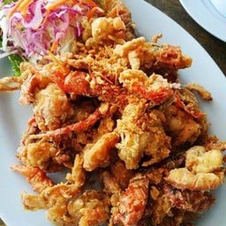 ปูนิ่มทอดกระเทียม