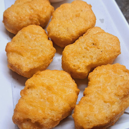 นักเก็ตไก่ 6 ชิ้น