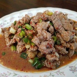 น้ำตกเนื้อ