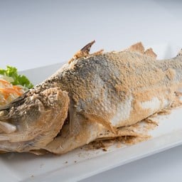 ปลากะพงเผาเกลือ