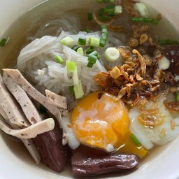 ก๋วยจั๊บลูกทุ่ง - ปลวกแดง