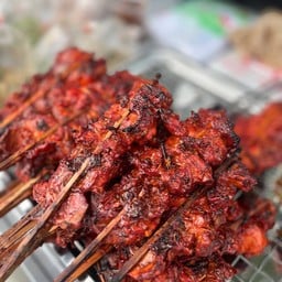 ไก่ย่างหน้าแคมป์