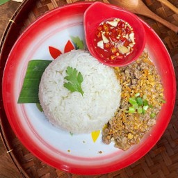 ไก่สับทอดกระเทียม