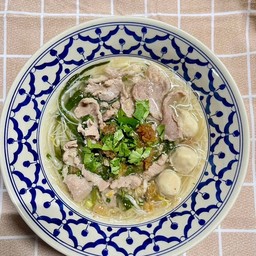 ก๋วยเตี๋ยวหมูน้ำใส