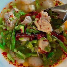 ต้มยำไก่