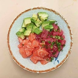 (486) ข้าวหน้าปลาแซลมอน,ทูน่า,อโวคาโด