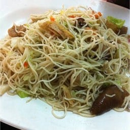 ผัดหมี่ฮ่องกง หมูชิ้น