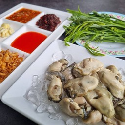 หอยนางรมทรงเครื่อง(ชุด)