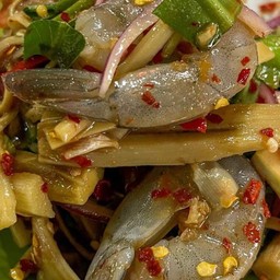 ตำหน่อไม้ปลาร้ากุ้งสด