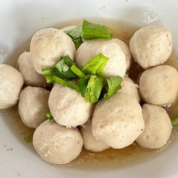 ลูกชิ้นหมูลวก