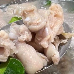 เอ็นข้อไก่ต้ม กรุบๆ
