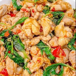 กระเพราไก่
