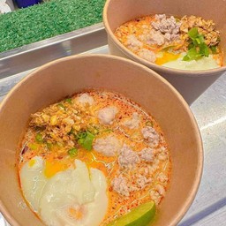 มาม่าหมูสับไข่