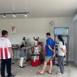 A Roaster Specialty Coffee