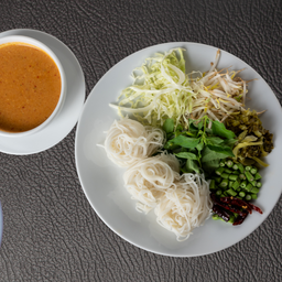 ขนมจีนน้ำยากะทิปลากะพง(1)