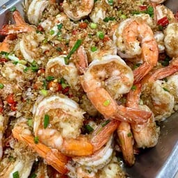 ข้าวกุ้งคั่วพริกเกลือ