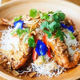 กุ้งทอดราดซอสมะขาม