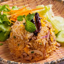 ข้าวผัดลาบ