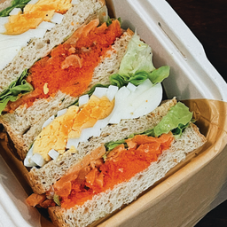 Sandwich Smoked Salmon green Ebi  (Salty)