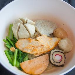 ก๋วยเตี๋ยวไก่+ปลา